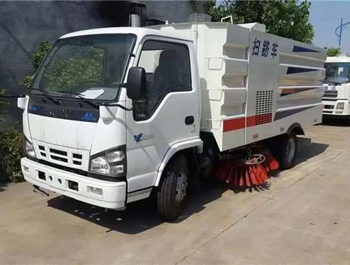 公路養(yǎng)護(hù)設(shè)備專用車